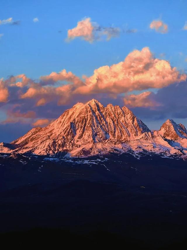 甘孜雪后的浓颜，是这里给的!