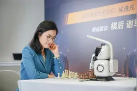 元萝卜AI再次战胜国际象棋世界冠军图片