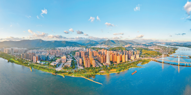 四条精品旅游线路公布！县长给您当导游！