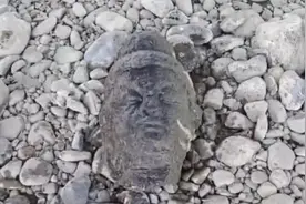 被钓友意外发现的佛头，或为被盗凿的唐代作品图片