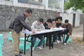 安顺市保险行业协会举行2024年第一次机动车辆保险理赔服务标准现场测评图片