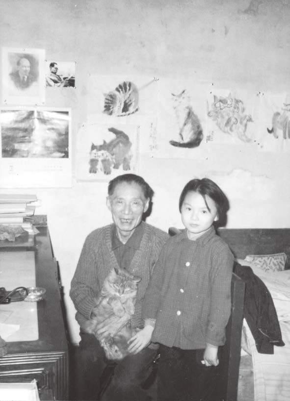 夏衍诞辰125周年｜专访沈芸：我爷爷终身都有地下党情结，他不喜欢讲苦难