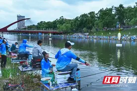 游钓天下·风起临湘⑨|长安河上练“水军”图片