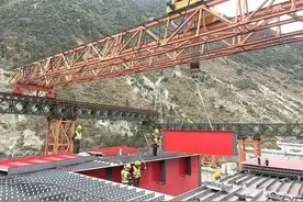 全 力 以 “复”图片