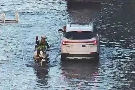 沿海多地现海水倒灌，专家分析与这一现象有关图片