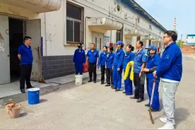 安全生产月我们这样做｜中国兵器工业集团第五三研究所组织开展危化品泄露腐蚀及人体灼烫应急演练图片