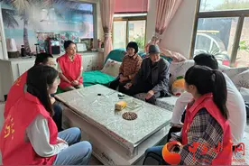 民乐：守好留守老人家门 敲开留守老人“心门”图片