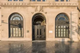 和平饭店298元参观套餐遭吐槽，不该让游客“花钱找自卑”图片