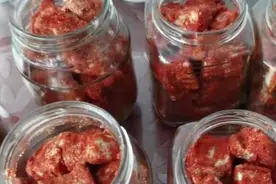 腐乳长毛了还能吃吗？来看权威解答→图片