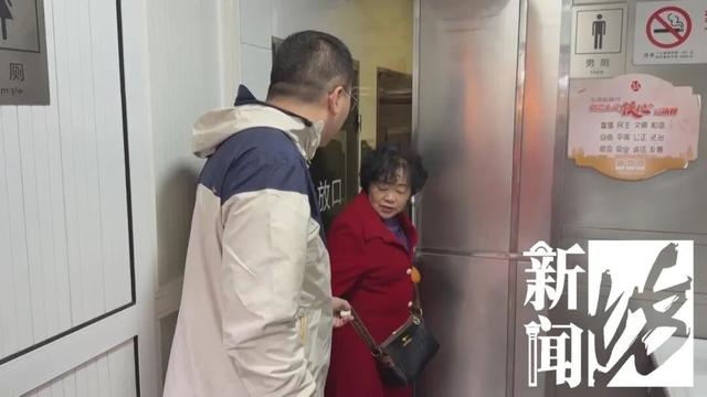 上海网红打卡点，阿姨直接冲进男厕所？