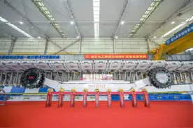 发展新质生产力看山西国企：潞安化工12000KN型液压支架成套智能综采设备进入初采调试阶段！图片