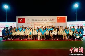 香港葵青区举办体育节迎接全运会图片