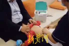 感冒多发期，小儿推拿店多种病症可“调理好”？记者调查：推拿师无统一准入资格证要求，收费标准不一图片