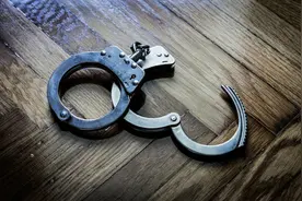 网店店主自建“刷单群”诈骗，60余名“刷客”血本无归图片