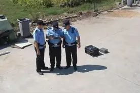 无人机+警犬，婆婆找到了！图片