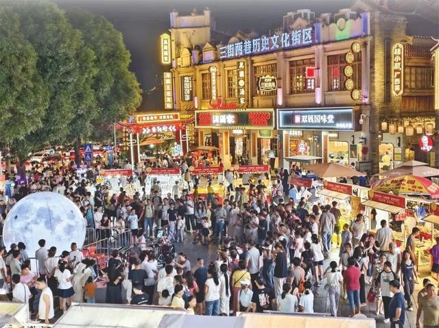 实力圈粉！双节假期南宁文旅“满堂红”，接待游客928.74万人次