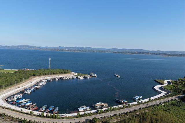 水位165.85米！南阳市淅川县再现“上下天光，一碧万顷”壮丽景致