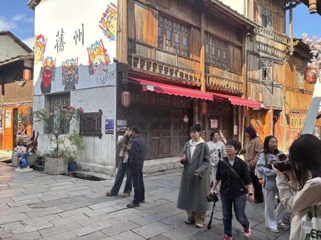 屯堡文化调研采风行｜到旧州古镇感受六百年屯堡烟火气