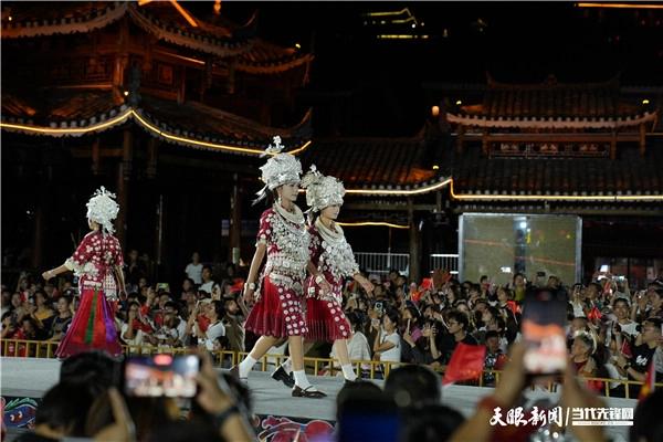 【景区联动进行时】黔东南景区联动破壁融合 前三季度旅游综合收入达878.82亿元