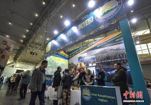 第十九届新疆冬季旅游产业交易博览会在乌鲁木齐正式启动