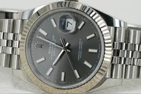 买表，劳力士是“完美”的选择，但我们并不是总需要“完美”图片