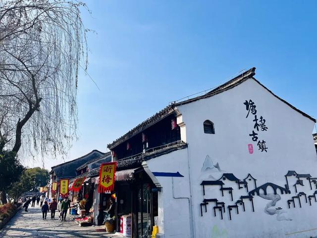 大雪一过，浙江古镇的屋檐下，挂满了江南的冬日滋味