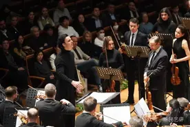 新民艺评丨李长缨：“鬼才”库伦奇斯的音乐美学图片