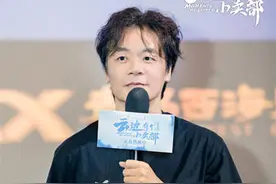《云边有个小卖部》青岛路演观众方言演绎台词 张嘉佳周也分享电影暖心细节图片