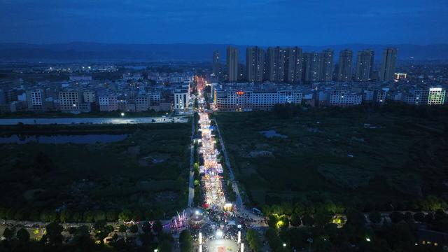 19.7℃的清凉曲靖：多方赞誉加持 避暑魅力尽显