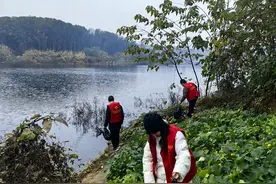 “志愿红”守护“生态绿” 共建美好青龙湖图片