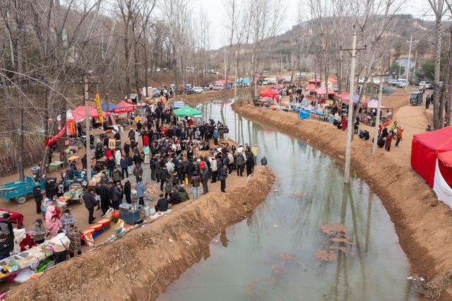 河南多地泉水复涌，背后还有这些隐忧丨顶端100℃