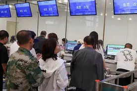 “抢个直达的回程票难如登天”，火车票为何这么难抢？图片