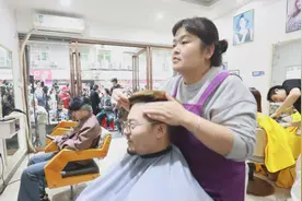 “我赚再多的钱，还是会去剪头发”图片