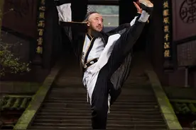 走近青城派：摆下剑阵迎金庸，传承太极促和平图片