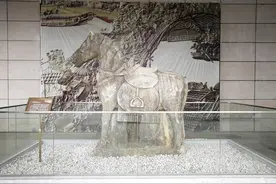 与历史重逢而弥新——嘉鱼守护文化瑰宝重焕文物光彩图片