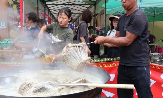 周末游弥勒│非遗+音乐+野趣！西三阿细跳月民族节邀您共赴夏日狂欢