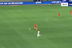 三大主力缺阵，成都蓉城2比3不敌河南队，遭遇本赛季中超客场首败图片