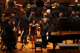 伦敦交响乐团在上海：以“拉一”试刃，在“马一”中爆发图片