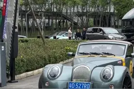 价值400万❓韦世豪座驾疑为2013款摩根Aero，市价300万-400万图片