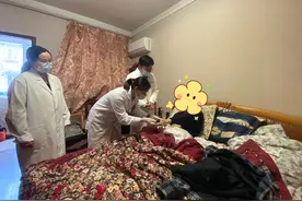 百岁老人最后心愿达成，背后是他们的守护图片