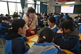 学生自编自导心理情景剧 现场演绎直面内心困惑｜万千气象看四川——甜美内江行图片