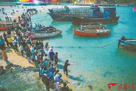 平潭观“泪”迎客来图片