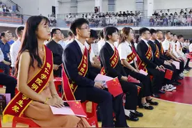 铜仁学院举行第九届“明德学生奖”颁奖典礼图片