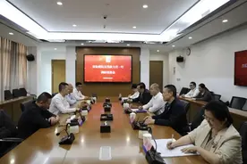 省检察院第五检察部吴伟滨主任一行到坪山区检察院调研指导工作图片