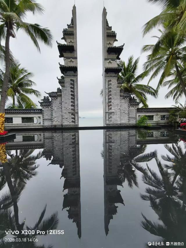 海南三亚大小洞天景区