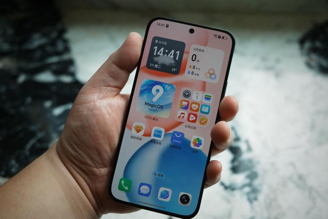 荣耀400系列深度评测：中端市场的新王者是如何炼成的？