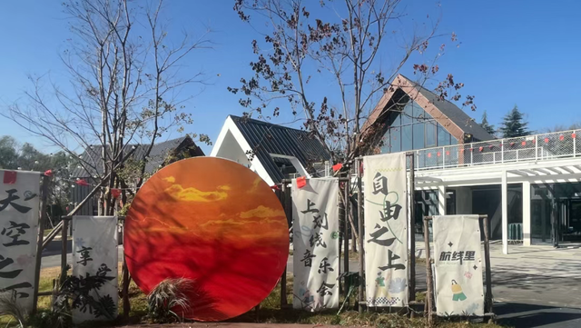 港视角丨速来get宝藏观机打卡地，一起“追飞机”！