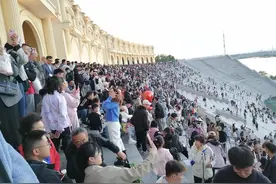 阅海湖邻水道景观串珠成线 “塞上湖城 大美银川”城市文旅品牌国庆假期更靓丽图片