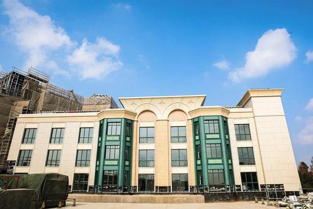 上海国际旅游度假区开启十周年庆典，多座酒店在建，将继续发放消费券