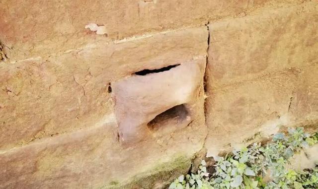 穿越龙泉山，发现一个「活的」老场镇